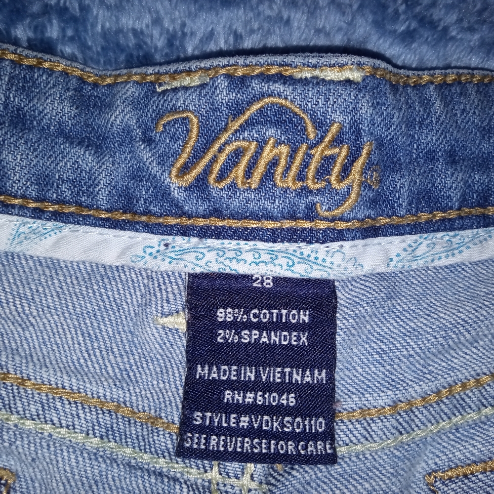 Jean shorts - Picture 3 of 5